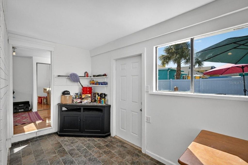 Image 50 of property listing at 112 S OLEANDER AVENUE, Daytona Beach, FL 32118