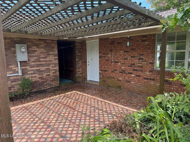 201 Saint Augustine Drive, Long Beach, MS 39560