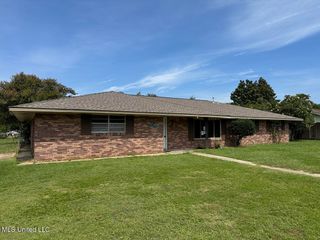 201 Saint Augustine Drive, Long Beach, MS 39560