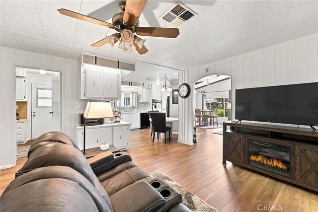 5001 W Florida 419, Hemet, CA 92545