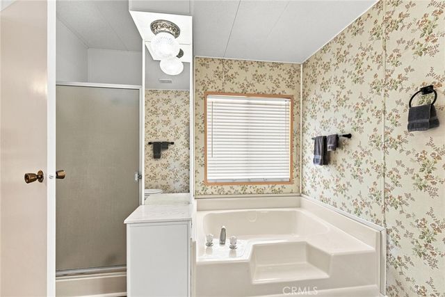 5001 W Florida 419, Hemet, CA 92545