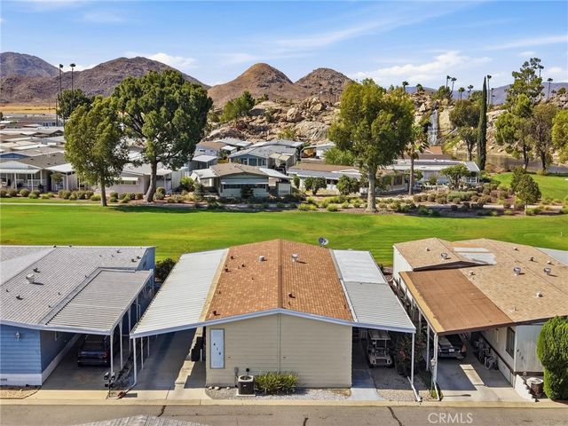 5001 W Florida 419, Hemet, CA 92545