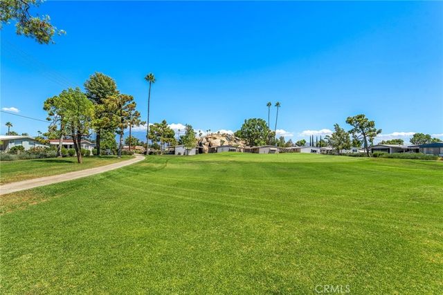 5001 W Florida 419, Hemet, CA 92545