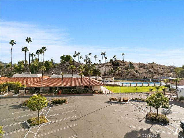 5001 W Florida 419, Hemet, CA 92545