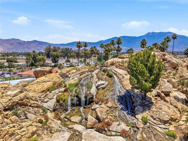 5001 W Florida 419, Hemet, CA 92545