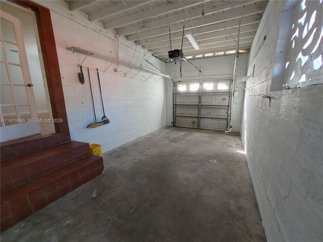 14901 NW 9th Ct 14901, Miami, FL 33168