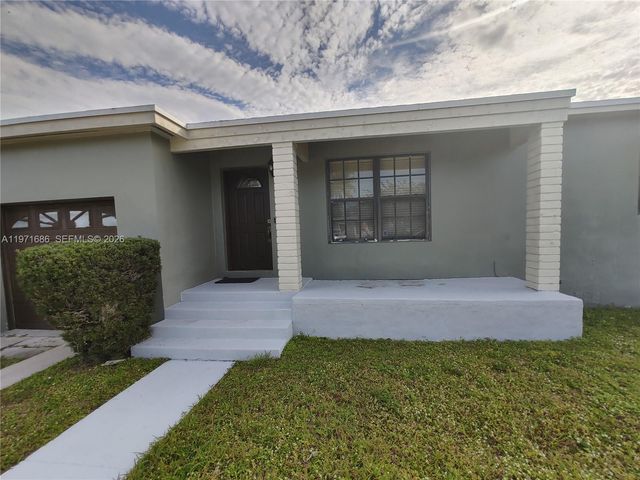 14901 NW 9th Ct 14901, Miami, FL 33168