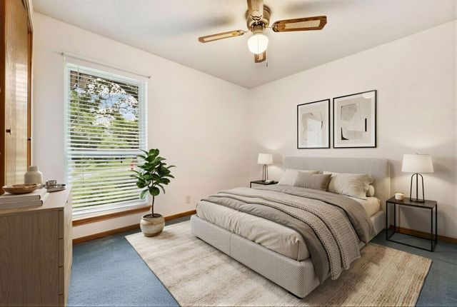 300 Pecan LN, Round Rock, TX 78664