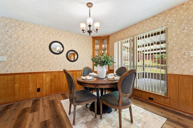 300 Pecan LN, Round Rock, TX 78664