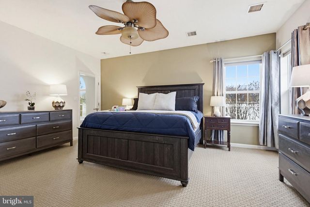 588 BLOSSOM TRL, Mount Joy, PA 17552