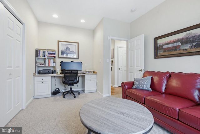 588 BLOSSOM TRL, Mount Joy, PA 17552