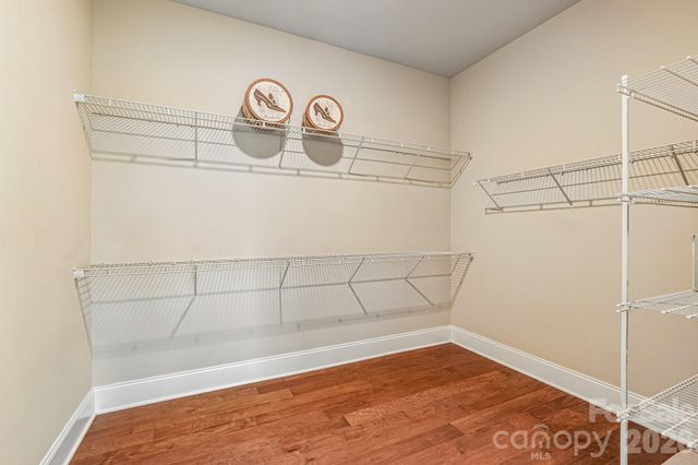 14503 Crest Court, Charlotte, NC 28278