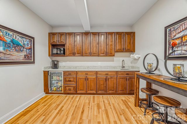 14503 Crest Court, Charlotte, NC 28278