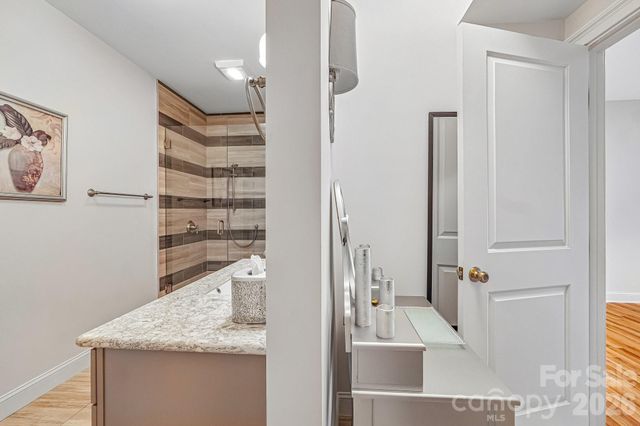 14503 Crest Court, Charlotte, NC 28278