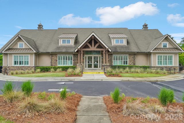 14503 Crest Court, Charlotte, NC 28278