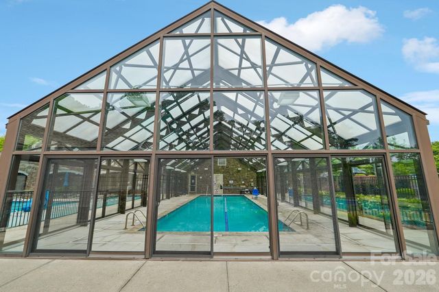 14503 Crest Court, Charlotte, NC 28278