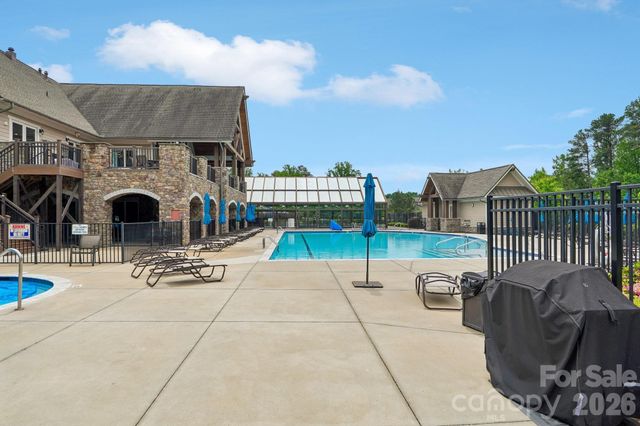 14503 Crest Court, Charlotte, NC 28278