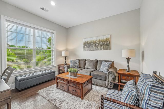 14503 Crest Court, Charlotte, NC 28278