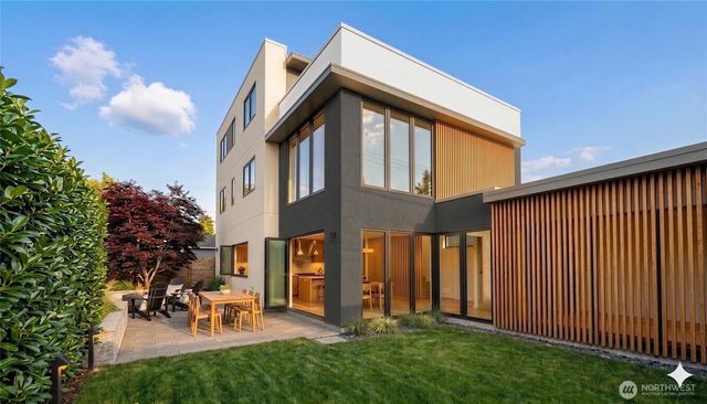 3820 NE 62nd Street, Seattle, WA 98115