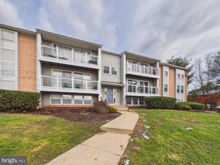 3351 YOST LN #102, Dumfries, VA 22026