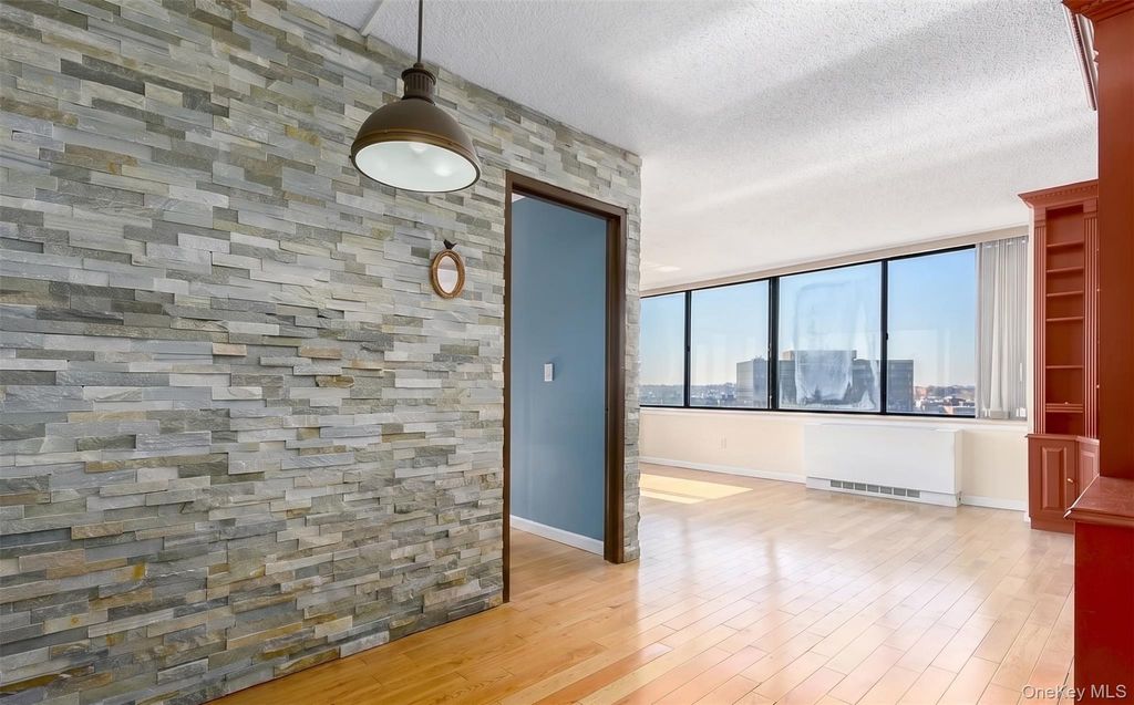 62-54 97th Place 11A, Rego Park, NY 11374 — photo 3