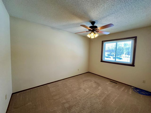 1189 11th Street SE, Forest Lake, MN 55025