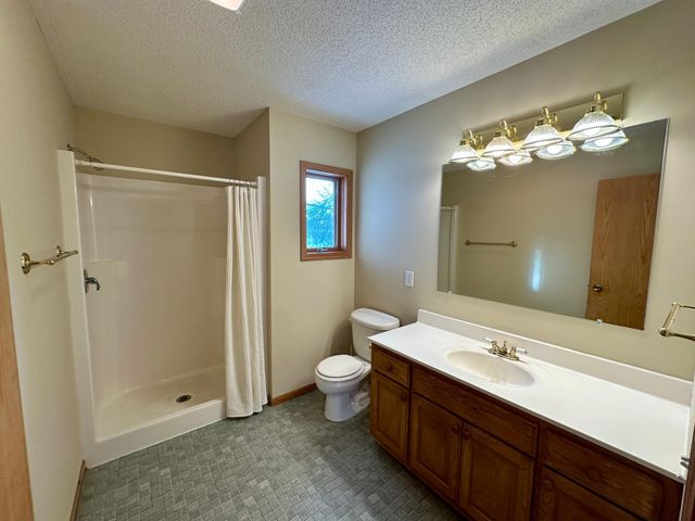 1189 11th Street SE, Forest Lake, MN 55025