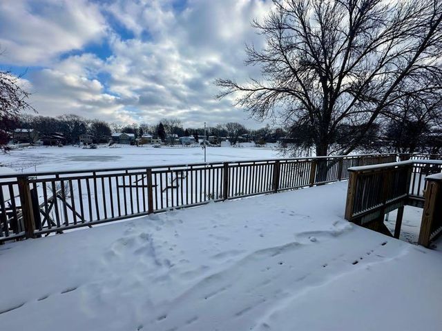 1189 11th Street SE, Forest Lake, MN 55025