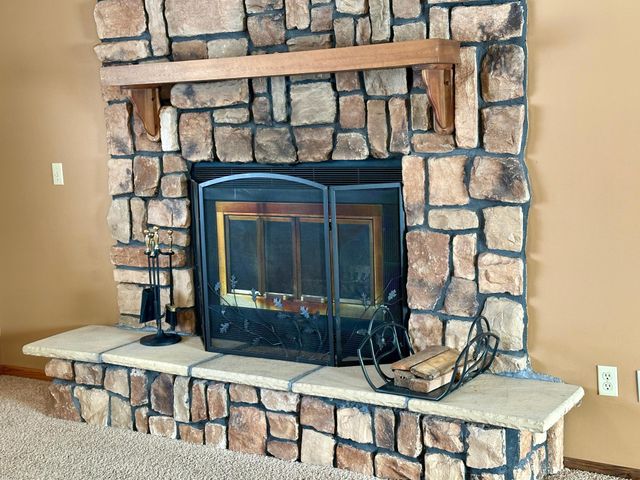 1189 11th Street SE, Forest Lake, MN 55025