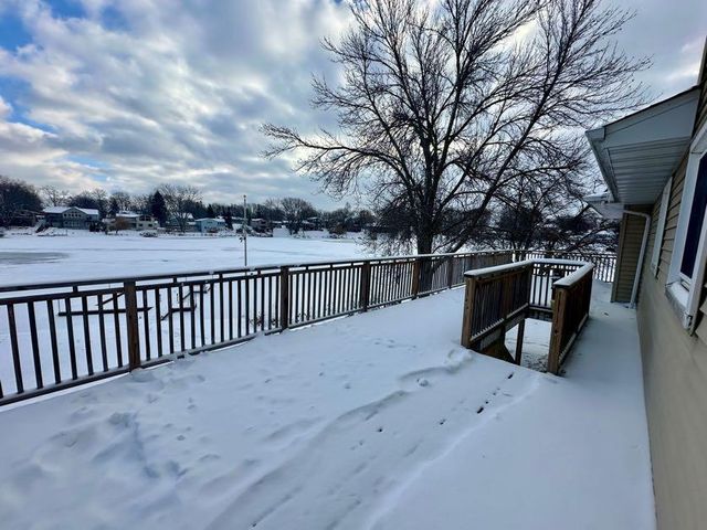 1189 11th Street SE, Forest Lake, MN 55025