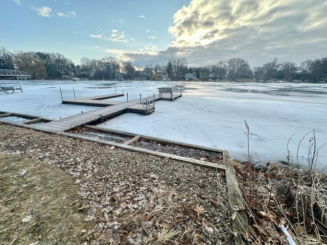 1189 11th Street SE, Forest Lake, MN 55025