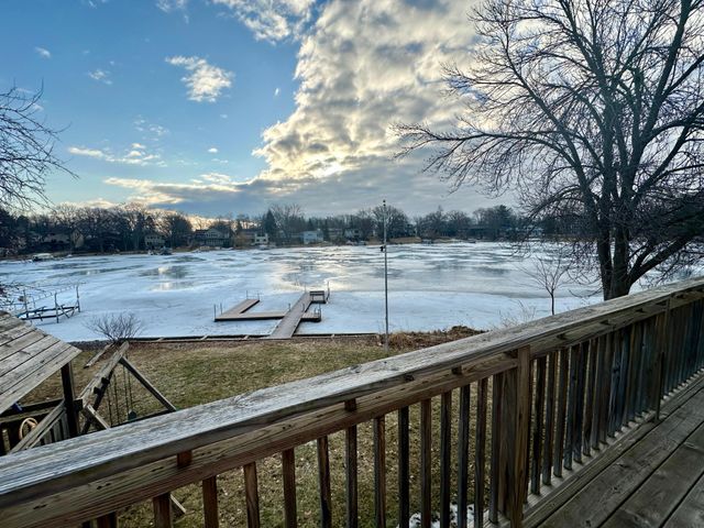 1189 11th Street SE, Forest Lake, MN 55025