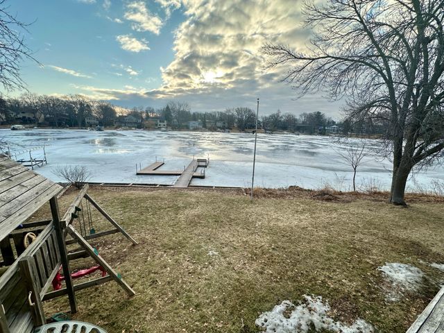 1189 11th Street SE, Forest Lake, MN 55025