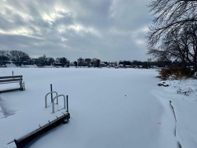 1189 11th Street SE, Forest Lake, MN 55025