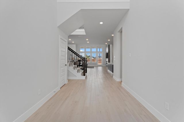 28182 White Meadow Lane, Spring, TX 77386