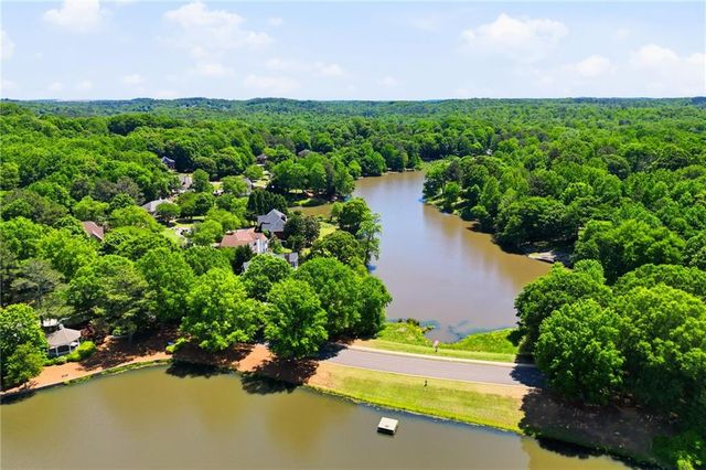 96 Highgrove Drive, Suwanee, GA 30024