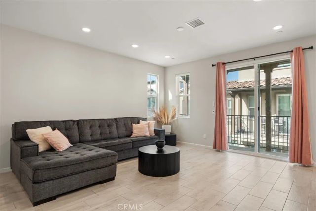 31305 Via Nubes, Temecula, CA 92592