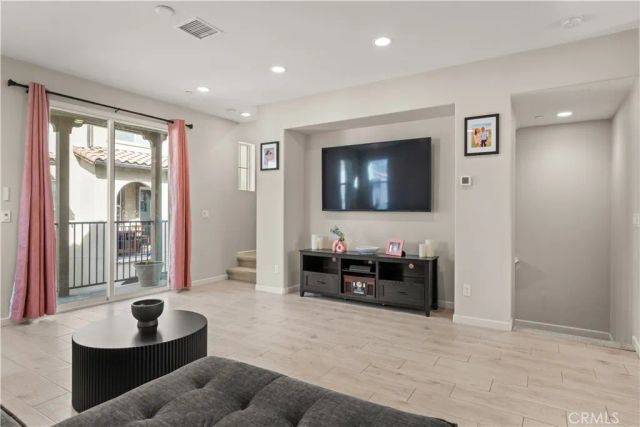 31305 Via Nubes, Temecula, CA 92592