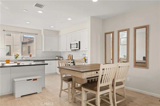 31305 Via Nubes, Temecula, CA 92592