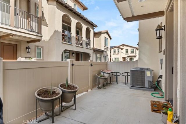 31305 Via Nubes, Temecula, CA 92592