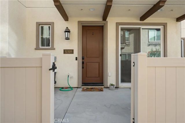 31305 Via Nubes, Temecula, CA 92592