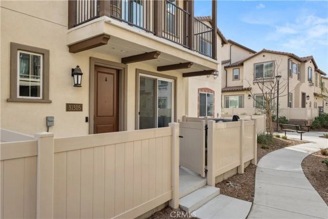 31305 Via Nubes, Temecula, CA 92592