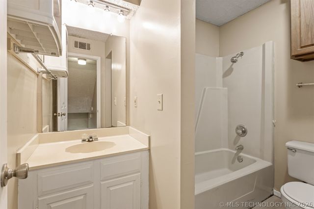 12921 E 28th Place, Tulsa, OK 74134