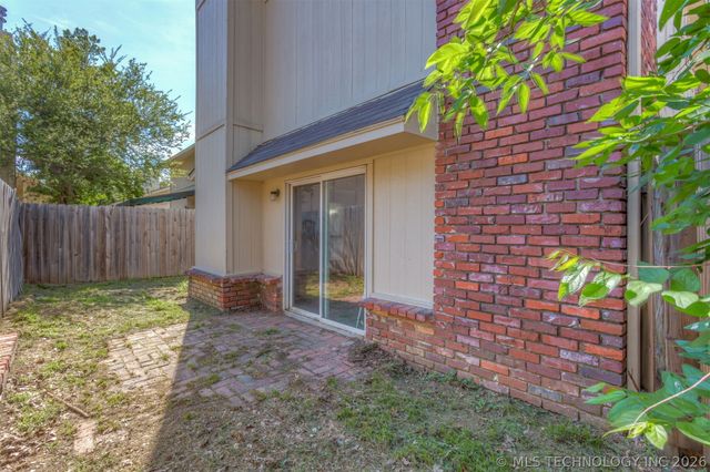 12921 E 28th Place, Tulsa, OK 74134