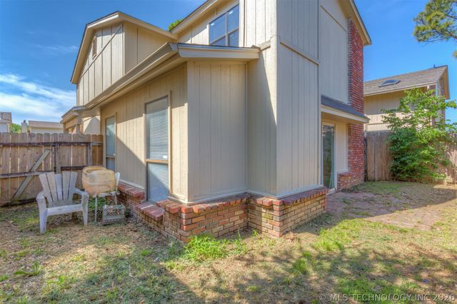 12921 E 28th Place, Tulsa, OK 74134