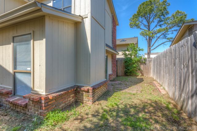 12921 E 28th Place, Tulsa, OK 74134