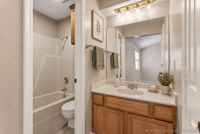 12921 E 28th Place, Tulsa, OK 74134