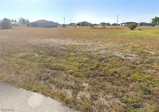 3438 NW 44th PL, Cape Coral, FL 33993