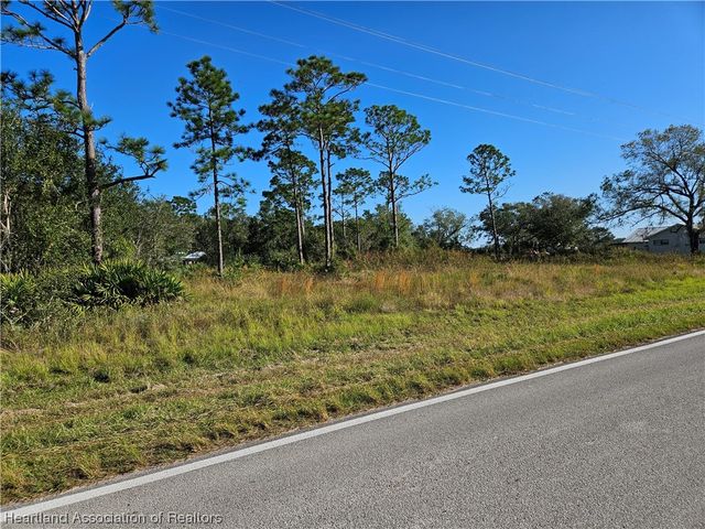 847 Cr 731 Road, Venus, FL 33960