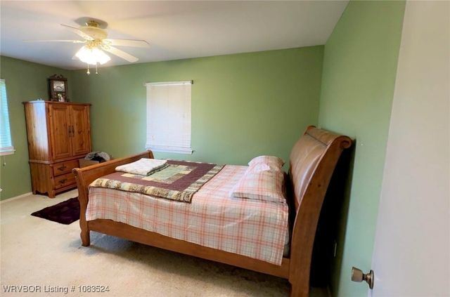 112416 4730 Road, Muldrow, OK 74948